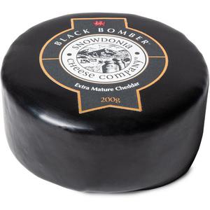 Snowdonia Black Bomber Cheddar 200g